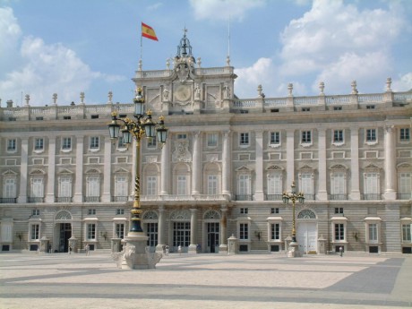 organizamos-viajes-escolares-en-Madrid-visita-del-del-palacio-real